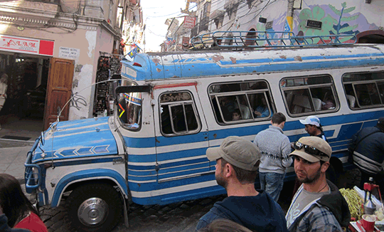 Colouful-bus La Paz 